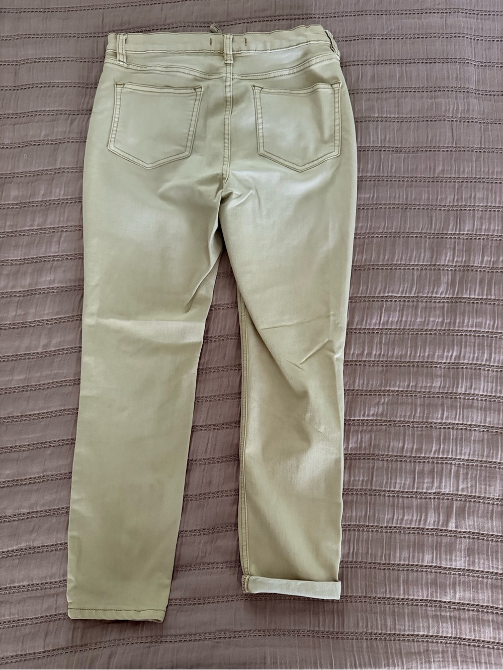 Free People Skinny Jeans in Cream - Picture 4 of 5